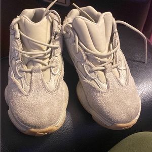 12c Yeezys